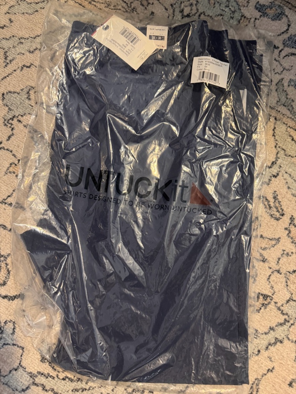 UNTUCKit Men's Dark Navy Button-Down Shirt